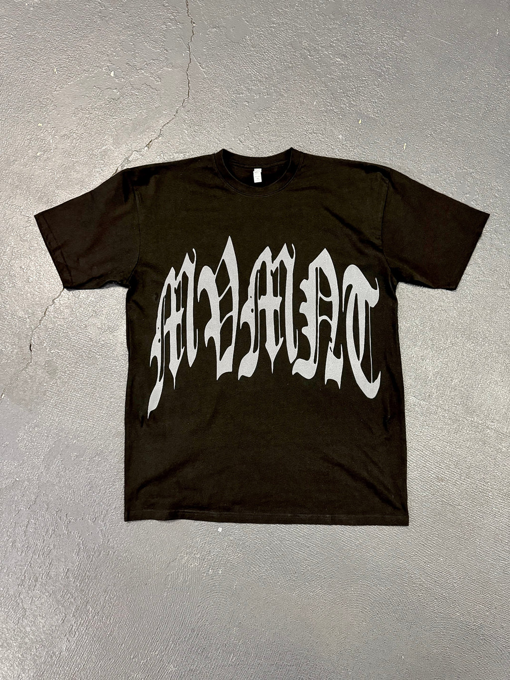 “MVMNT OLD ENGLISH Font”